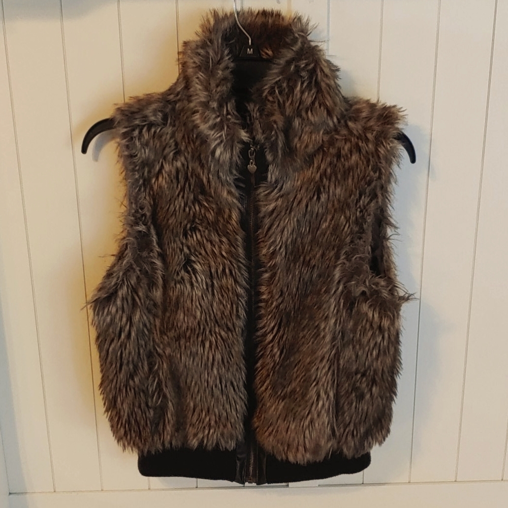 Rue 21 faux fur vest